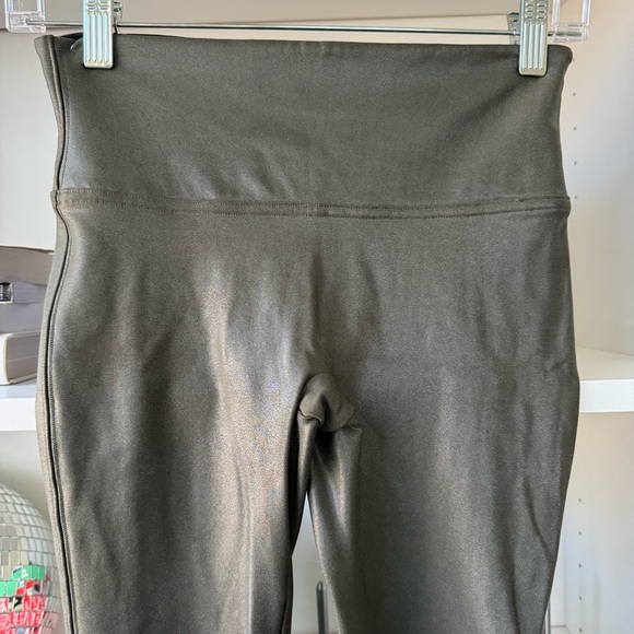 Spanx Olive Green High Waisted Sculpting Faux Leather Metallic Leggings - Picture 3 of 6